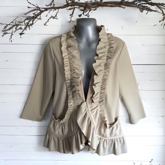Downeast Basics Ruffle Cardigan Beige Top Size Med - Picture 10 of 10